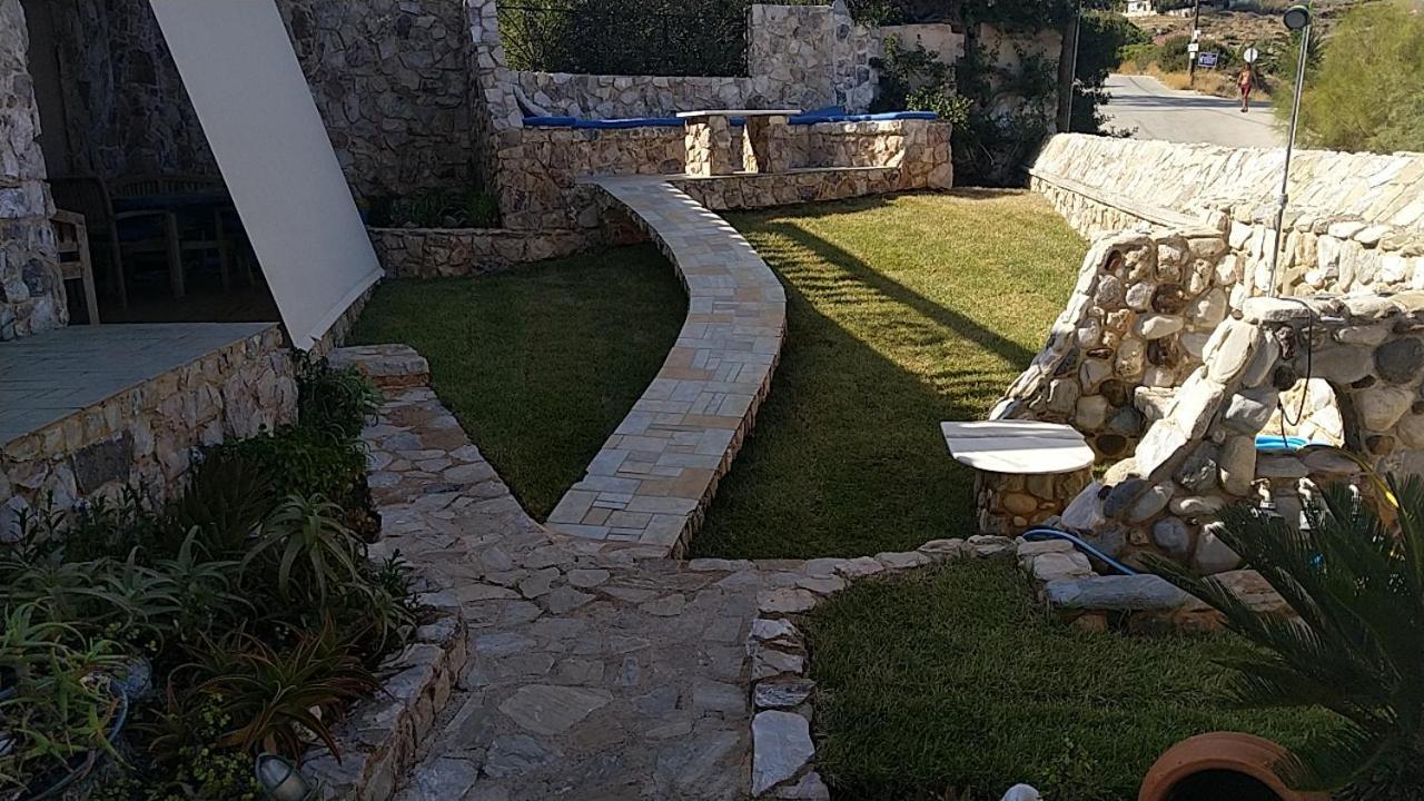 Το Πετρινο Villa Agia Marina Mikrolimanou Exterior photo