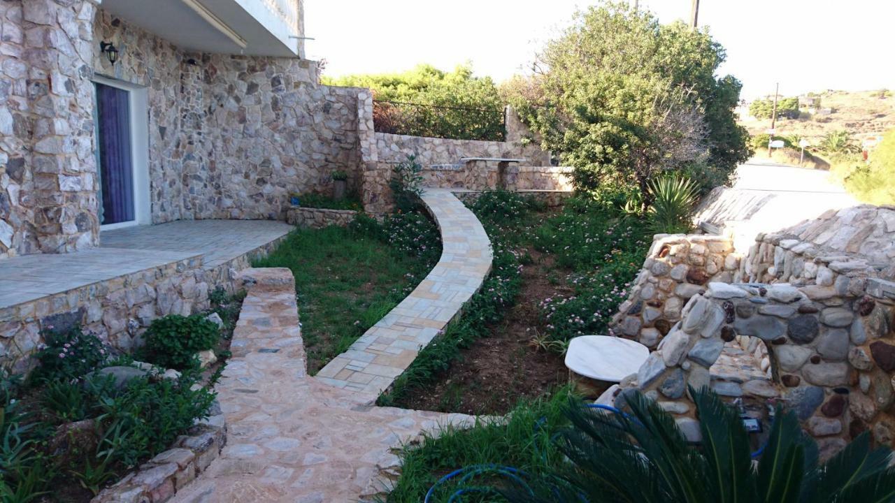 Το Πετρινο Villa Agia Marina Mikrolimanou Exterior photo