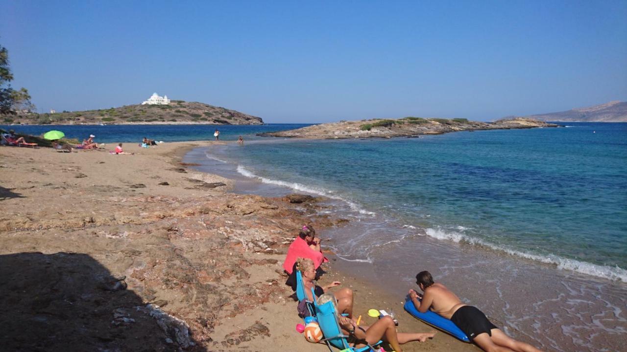 Το Πετρινο Villa Agia Marina Mikrolimanou Exterior photo